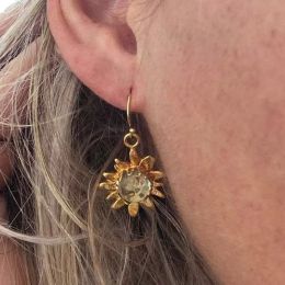 Dangle & Chandelier Gold Color Vintage Daisy Sun Sunflower Flower Earrings For Women Girls Trendy Charm Moonstone Pendant Earring Jewelry Gifts