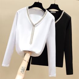 WWENN Long Sleeve T shirt Women Tshirt Cotton Korean Style White V-Neck Beading T-shirt Clothes Tee Shirt Femme 210507