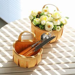 Storage Bags Wood Chip Retro Wall Hanging Basket Hand-woven Small Flower Portable Shop Decoration