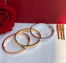 Fashion Bracelet Luxury Designer Jewellery Metal Stainless Steel Screwdriver Couple Classic Bracelets Mens Womens Ornaments High Quality