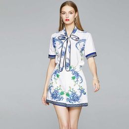 Summer Fashion Suits Women's Short Sleeve Bow Tops Shirt and Vintage High waist Pocket Shorts Floral Printed Two Pieces Set 210529