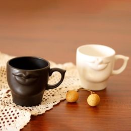 Mugs Creative Lip Cup Black And White Couple Mug Nordic Home Decor Milk Coffee Ceramic Water Cups Drinkware Gift Kitchen