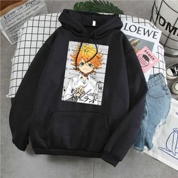 Man Hoodies The Promised Neverland Emma Anime Print Sweatshirts Harajuku Loose Pocket Hooded Clothes Male Hip Hop Sweatshirt H0909