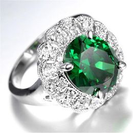 Wedding Rings Elegant Classic Silver Plated Green Ring Women Female Fashion Luxurious Finger Jewellery Accessories