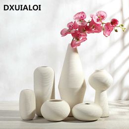 Creative ceramic ceramics white vase Ornaments modern minimalist living room home decoration accessories flower arrangement gift 210607