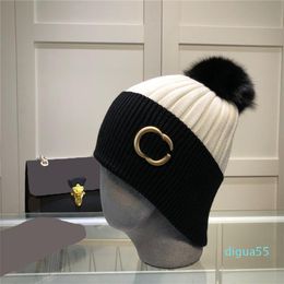 fashion Casual Letter Skull Cap Designer Detachable Pom Ball Beanie Women Men Solid Knitted Caps Autumn Winter Warm Bonnet Hat