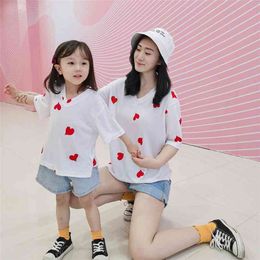 Parent-child summer T-shirt female short-sleeved striped half-sleeved t-shirt mommy and daughter matching clothes 210702