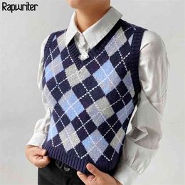 England Style Argyle Plaid Knit Sweater Vest Women Sleeveless V Neck Crop Top Casual Autumn Outwear Clothes Y2K Tops femme 210510