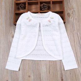 Weiße Mädchen Strickjacke Kinder Frühling Herbst Langarm Baumwollpullover für 1 2 3 4 6 8 10 11 Jahre alt S Mantel 175005 211201