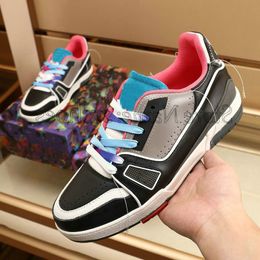 Casual Shoes Sneakers Mens Designer Show Calf Leather Luxurys Brand Mans Trainers Shoe Rubber Outsole Sneaker for Man