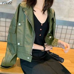 Autumn Women Big Pocket Pu Faux Soft Leather Jacket Casual Female Loose Short Rivet Zipper Biker Black Coat Outwear 210430