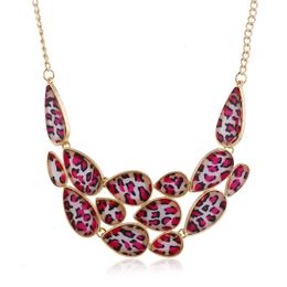 Selling Fashion Vintage Leopard Print Acrylic Geometry Water Drop Pendant Necklace For Women Wedding Acessories Chokers