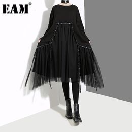 [EAM] Women Black Mesh Asymmetrical Temperament Dress Round Neck Long Sleeve Loose Fit Fashion Spring Autumn 1D757 21512