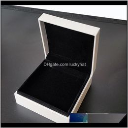 necklace and earring display Canada - Drop Delivery 2021 Packaging Boxes For Bracelet Veet Necklaces Earrings Display Jewelry Box Black And White Negb5