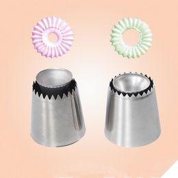 russian mold Canada - Baking Moulds 1Pc Stainless Steel Fondant Cookie Cutter Cream Icing Nozzles DIY Russian Piping Seamless Lace Mold Cake Decorating Tools