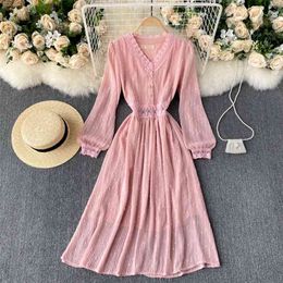 Women Fashion V-neck Sweet Lace Slimming A-line Dress Lady Long Sleeve Elegant Clothes Vintage Vestidos Q734 210527