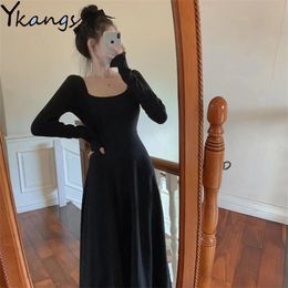Elegant Long Sleeve Sweater Dress Women Sexy Knit Square Collar Spring Female Solid Colour Slim A-Line Casual Vintage 210421