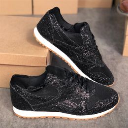 2021 Designer Women Sneakers Flat Shoes Lace up Sneaker Leather Low-top Trainers with Sequins Outdoor Casual Shoes Top Quality 35-43 W32