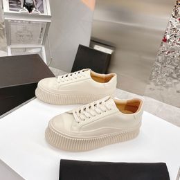 Lady Designer Casual Shoes Triangle Thick Sole Double Wheel Nylon Sneakers Women White Canvas Luxury Low Leather Shoes RTL2