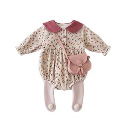 Spring New Cute Baby Girls Clothes Cotton Floral Long Sleeve Peter Pan Collar Bodysuit Baby Girl Jumpsuit Infant Outfits 210413