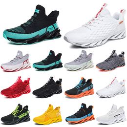 men running shoes breathable trainer wolf grey Tours yellow triple blacks Khaki greens Lights Browns mens outdoors sport sneakers walking jogging shoe