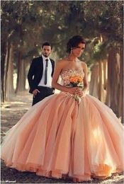 2021 Pink Tulle Ball Gown Wedding Dresses Strapless Amazing Vestidos De Novia Bridal Gowns with Rhinestones Custom Made Arabic Wedding Gowns