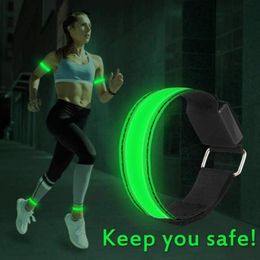 Elbow & Knee Pads 1PCS LED Flashing Belt Reflective Safety Warning Light Arm Band Wristband For Night Jogging Walking Biking Cycling Running