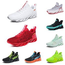 men running shoes breathable trainers wolf grey Tour yellow teal triple black Khaki green Light Brown mens outdoor sports sneakers one