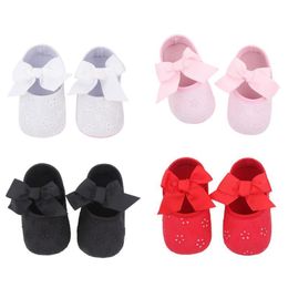 First Walkers 1 Pair Prewalker Shoes Bowknot Design Anti-skid Skin Friendly Baby Girl Crib Shoe Spring Unisex Closed Toe Sandals Walker