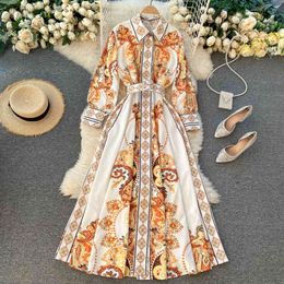 Women Court Wind Print Maxi Dress Autumn Retro Turn-down Collar Button A-line Dresses Korean Fashion Bohemian Long Robe 210419