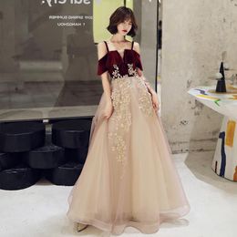 Ethnic Clothing Women Velour Spaghetti Strap Evening Party Dress Exquisite Applique Long Pleated Dresses Toast The Bride Wedding Prom Gown S