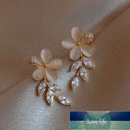 Exquisite Opal Flower Leave Stud Earrings for Women Rhinestone Geometric Oval Square Earrings Girls Trend Party Ear Stud Jewellery Factory price expert design