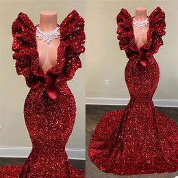 Elegant Plus Size Red Shiny Mermaid Evening Dresses Sequined Deep V Neck Ruffle Prom Gowns Formal Sweep Train Formal Party Wear Dress Custom Made