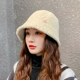 Falcon Plan Winter Woman Thick Cashmere Bucket Hat Fashion Plush Warm Fisherman Cap Girl Panama Street Style Soft Velvet Fur Outdoor Hats