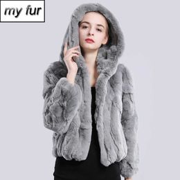 Style Winter äkta Real Rex Fur Jacket Women Fashion Märke Rex Rabbit Pälsrock Natural Rex Rabbit Fur Hooded Overcoat T191118