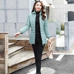 Winter jacket women Fashion Thin and light Hooded Cotton parka slim winter coat High quality casual Korean c 211216