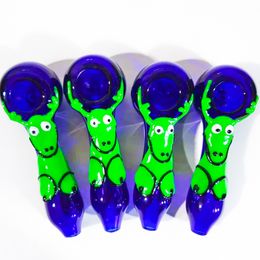scorpion pipe UK - Vaping_Dream WBH007 Luminous Spoon Smoking Pipe About 10.5cm Length 2 Styles Tobacco Dry Herb Colorful Glowing Scorpion Glass Pipes