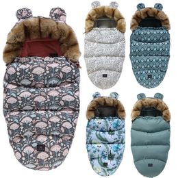 -30Degree Baby Sleeping Bag Winter Out Windproof Envelope Thick Infant Stroller Footmuff Fleece Warm Sleepsack For Babies 0-24M 220216