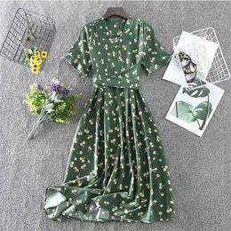 WWENN Summer Women Casual Flower Sundress Fashion Lady Red Half Sleeve Lacing-Up V neck Midi Dress Beach Party Vestidos Flora 210507