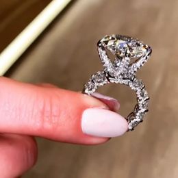 Choucong Brand Wedding Rings Luxury Jewelry Sparkling Pure 100% 925 Sterling Silver Princess Cut Moissanite Diamond Gemstones Party Eternity Women Ring Gift