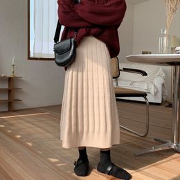 Stylish Vintage Knitted Sweet Winter A-Line Brief High Quality Casual Waist Slender Elastic Skirts 210421