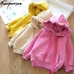 Cute Girls SweatShirt Warm Hooded Tops Fashion Winter Fleece Outfits Fall Jackets Baby Children Clothing 210508