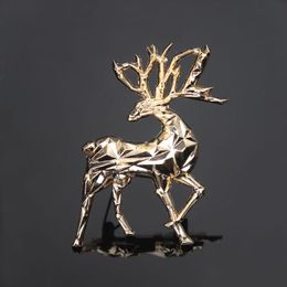 Pins, Brooches 2021 Christmas Deer Exquisite And Cute Gold Animal Men's Brooch Women's Clothing Versatile Accessories