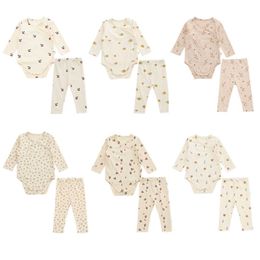 0-24m Newborn Kid Baby Boy Girl Clothes Autumn Winter Long Sleeve Bodysuit Romper Top and Pant Suit Print Baby 2pcs Clothing Set G1023