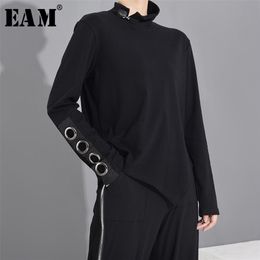 [EAM] Women Black Hollow Out Asymmetrical Split Joint T-shirt Stand Collar Long Sleeve Fashion Spring Autumn 1M87401 210819