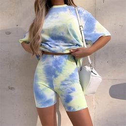 Wonder Tie Dye Short Sleeve Top Shirt Loose Biker Shorts Casual Two Piece Set Streetwear Outfits Tracksuits 210510