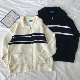 2 Colours autumn and winter korean style turn down collar stripe zipper thick knittd cardigans sweaters(C8540) 210914