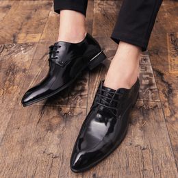 Shoes Italy Oxford Shoes Men Luxury Brand Mens Patent Leather Black Shoes Mens Pointed Toe Dress Classic Large size 38-47