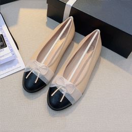 Classic Designer Women Ballet Flat Heel Shoe Paris Vintage Fashion Loafer Sandal Genuine Patent Leather Dance Sandals Handbags with box