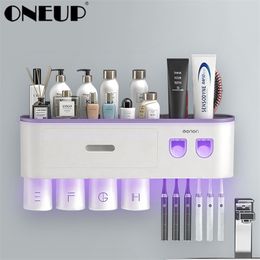 ONEUP Magnetic Toothbrush Holder Storage Rack Automatic Toothpaste Dispenser Wall-Mounted Waterproof Bathroom Accessories Set 211130